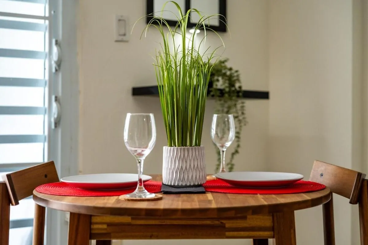 Apartment Studio 3 Minutes To The Airport Free Parking Pool San Juan